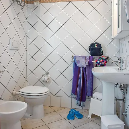 Aparthotel Tina 3*