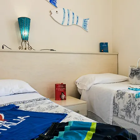 Tina Aparthotel Vada